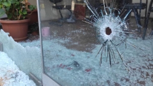 Aynı gece 3 emlakçı dükkanına saldırı! 