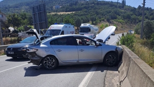 Alifuatpaşa Cevat Ayhan Köprüsü'nde kaza