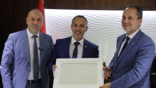 Geyve YRP'de yeni başkan Murat Özkan