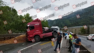 Karaçam'da TIR kazası araç kuyruğuna neden oldu