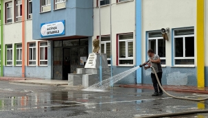 Geyve Belediyesi'nden okullarda temizlik seferberliği