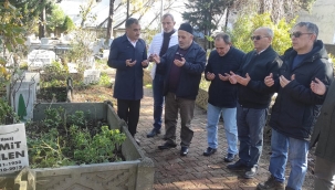 Öğretmenlerini unutmadılar