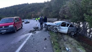 Geyve-Taraklı yolunda korkutan kaza: 2 yaralı