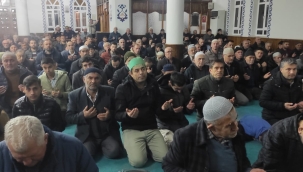 Geyve'de Regaip Kandili coşkusu