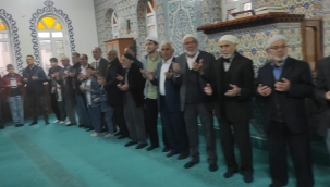 Geyve'de Bayram Namazı ve bayramlaşma