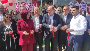 Dörtyol Eczanesi dualarla açıldı