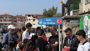 Geyve Ülkü Ocakları'ndan 23 Nisan'a özel anlamlı kutlama