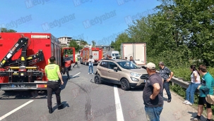 Geyve Karaçam'da kaza; 2 hafif yaralı