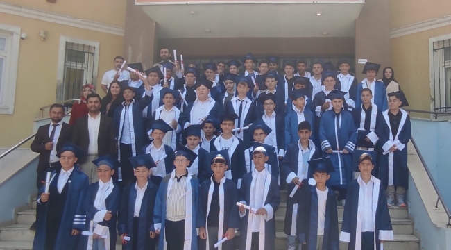 Geyve İHL'de mezuniyet töreni