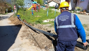 Geyve'de iki mahallenin hattı yenilendi!