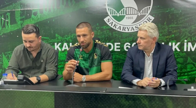 Lukasz Zwolinski resmen Sakaryaspor'da