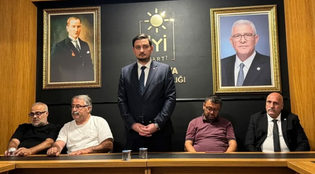 Sakarya İYİ Parti'de, Geyve dahil toplu istifa!