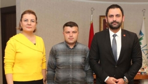 Gürkan Kar'dan İzmit Belediye Başkanı'na teşekkür ziyareti