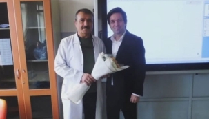 Ömer Dal'dan öğretmeni Salih Çal'a vefa