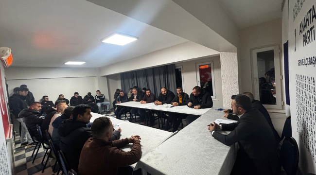 Anahtar Parti Geyve'de ilk toplantı