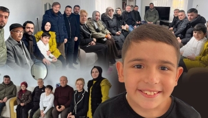 Geyveli siyasilerden DMD hastası Ahmet Ayaz Taraklı'ya destek