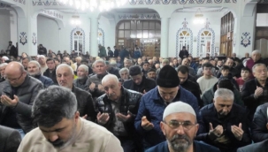 Geyve'de Kadir Gecesi idrak edildi