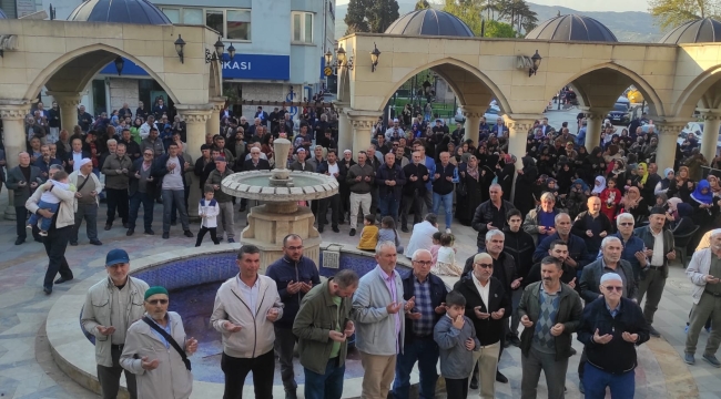 Geyveli hacı adayları dualarla uğurlandı