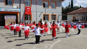 Ahmet Yesevi İlkokulu'nda Bahar Şenliği Coşkusu
