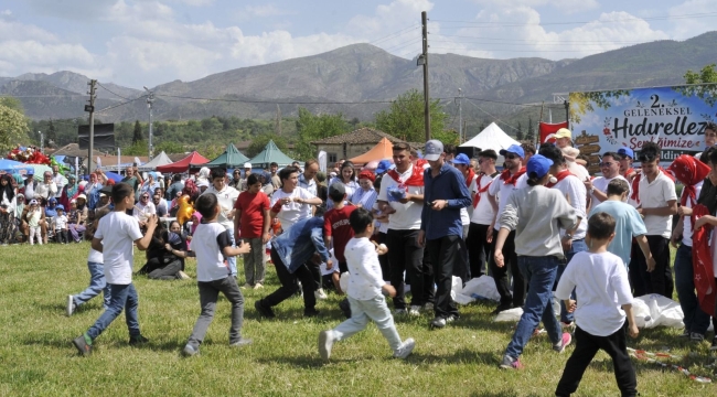 Bayat'ta hıdrellez coşkusu