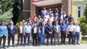Geyve'de protokol bayramlaştı