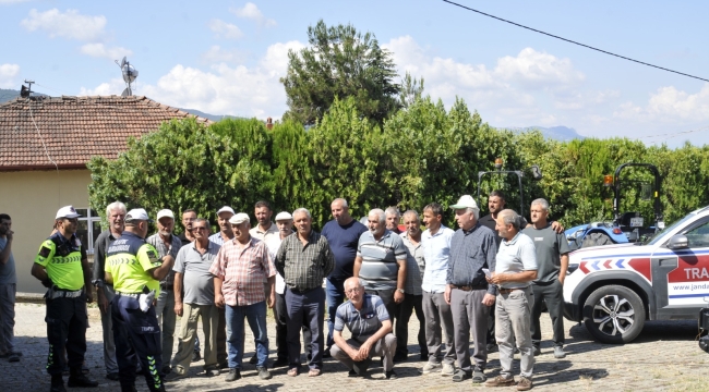 Geyve'de tratörler muayeneden geçti