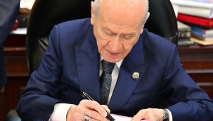 Bahçeli'den şiirli Çerçeve Yasa açıklaması: Ben Allah'tan yalnız iki şey istiyorum...
