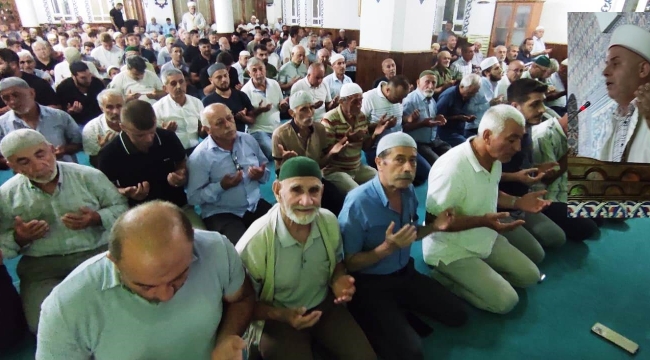 Mevlid Kandili Geyve'de dualarla idrak edildi