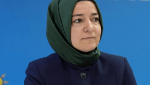 Eski bakan Fatma Betül Sayan Kaya'ya ikinci şok: AKP'liler apar topar kapı dışarı etti