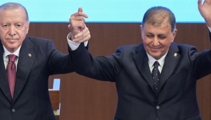 Cemil Tugay AKP'ye geçti, Erdoğan'ı övdü